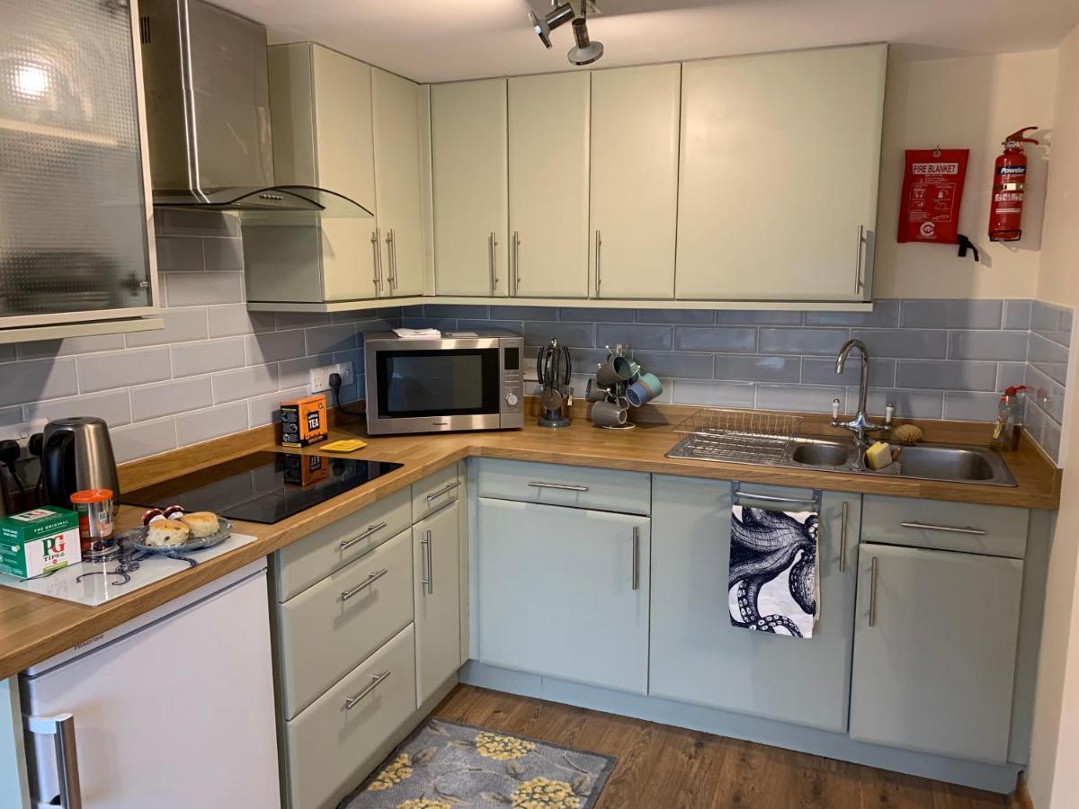 1 Bed-Pet Friendly-Parking-Patio-Close To Coasts North Hill Esterno foto