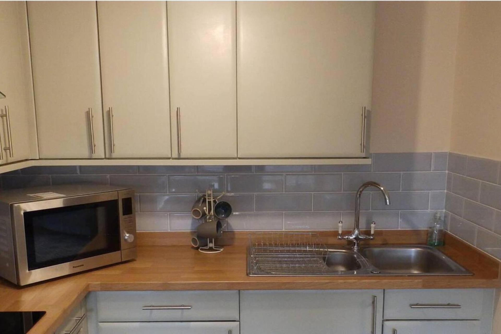 1 Bed-Pet Friendly-Parking-Patio-Close To Coasts North Hill Esterno foto